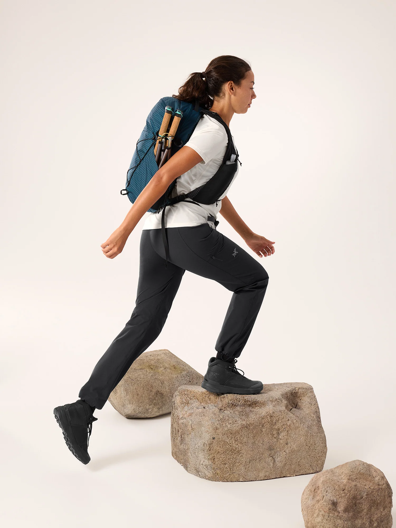 Aerios 18 Backpack - Image 6