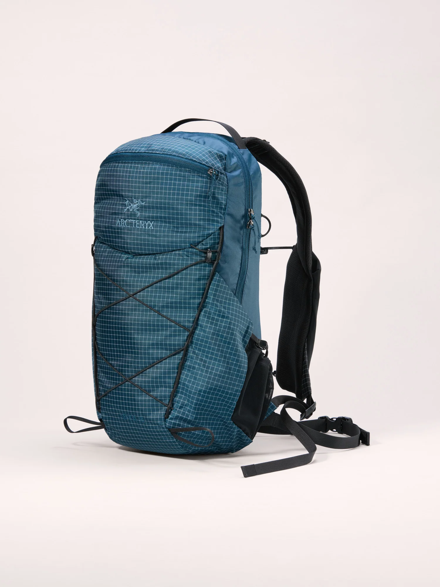 Aerios 18 Backpack - Image 9