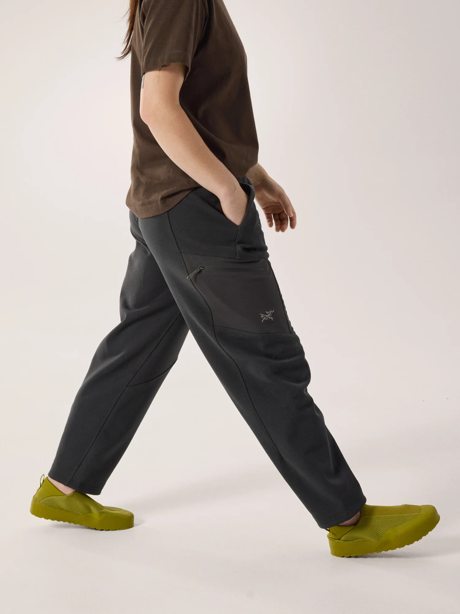 Aestas Jogger Women's - Image 4