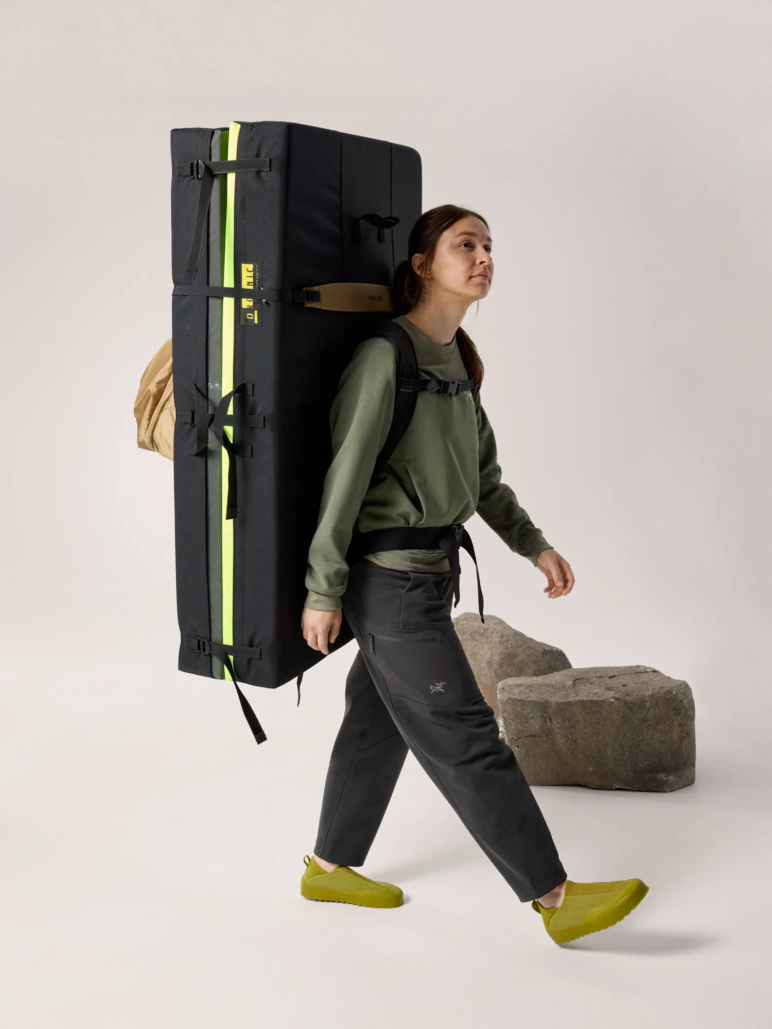 Aestas Jogger Women's - Image 6