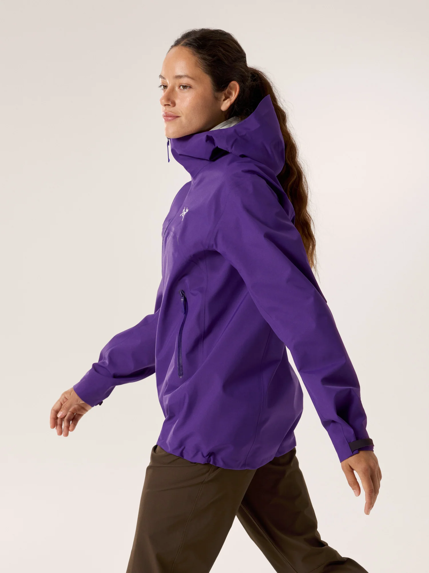 Beta Jacket Women's - Image 4