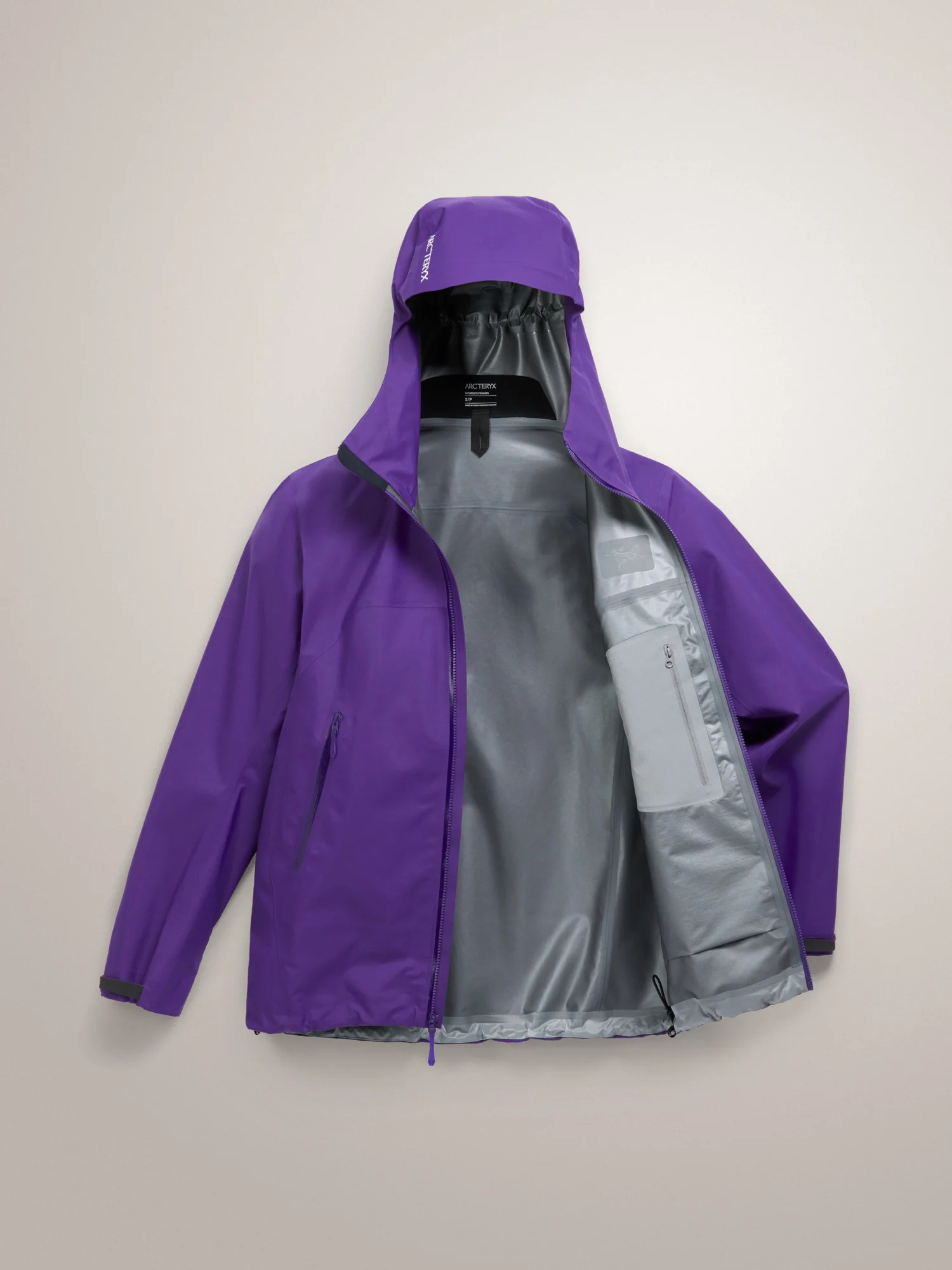 Beta Jacket Women's - Image 7