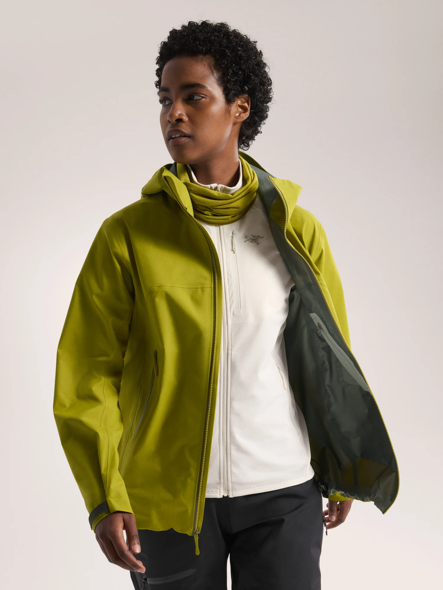 Beta Jacket Women's - Image 6