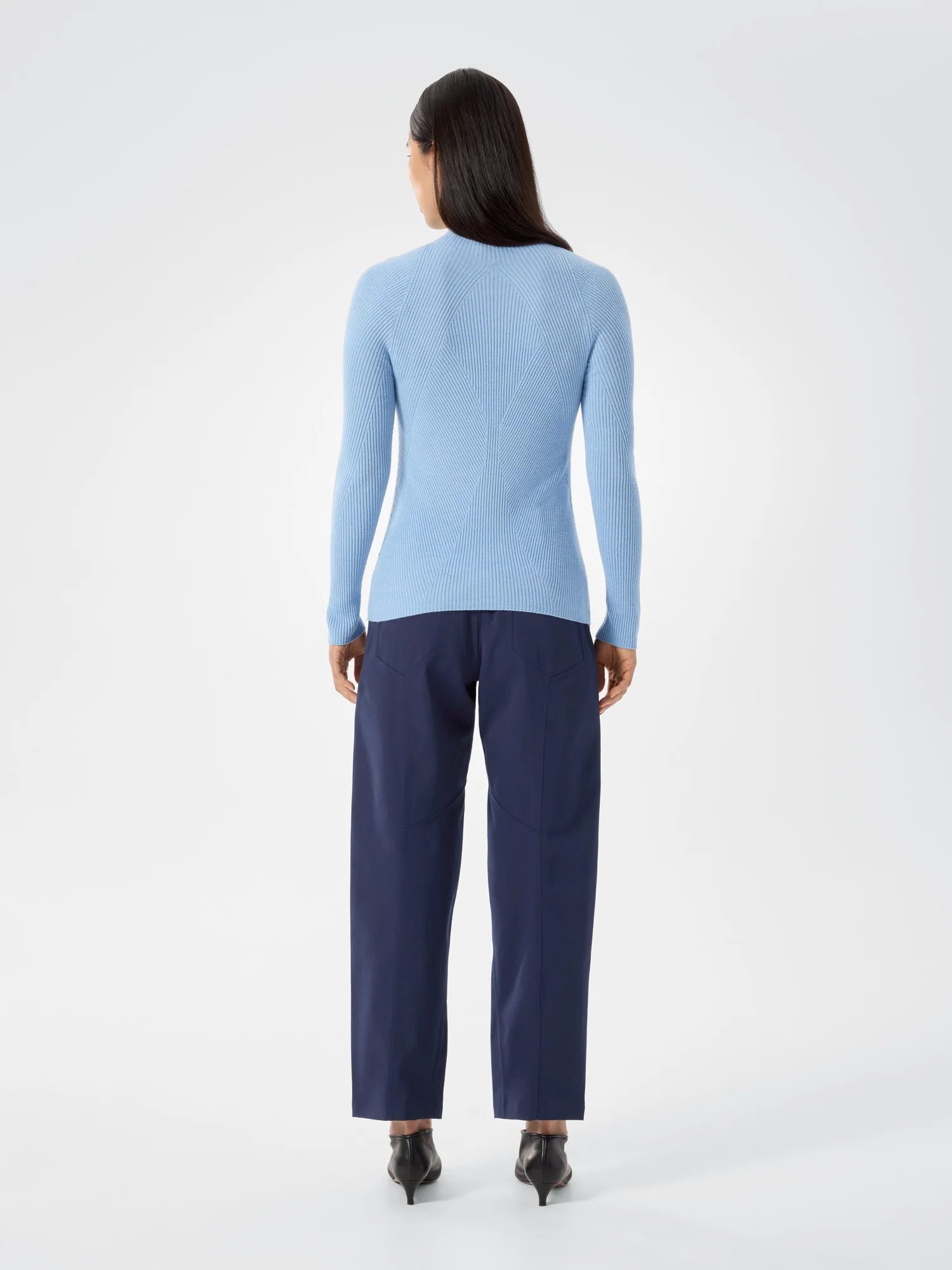 Conic Wool Midlayer Women's - Image 4