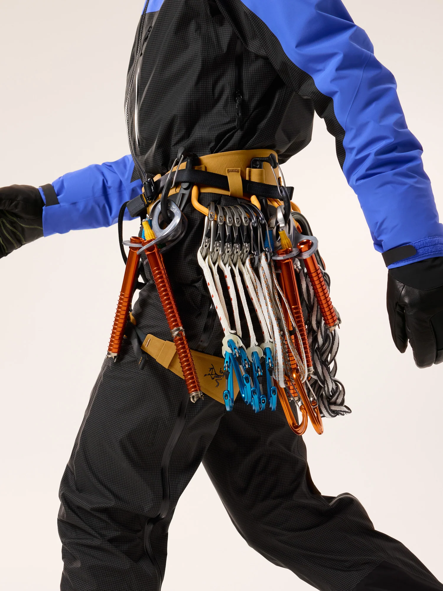 AR-385a Harness Women's - Image 4