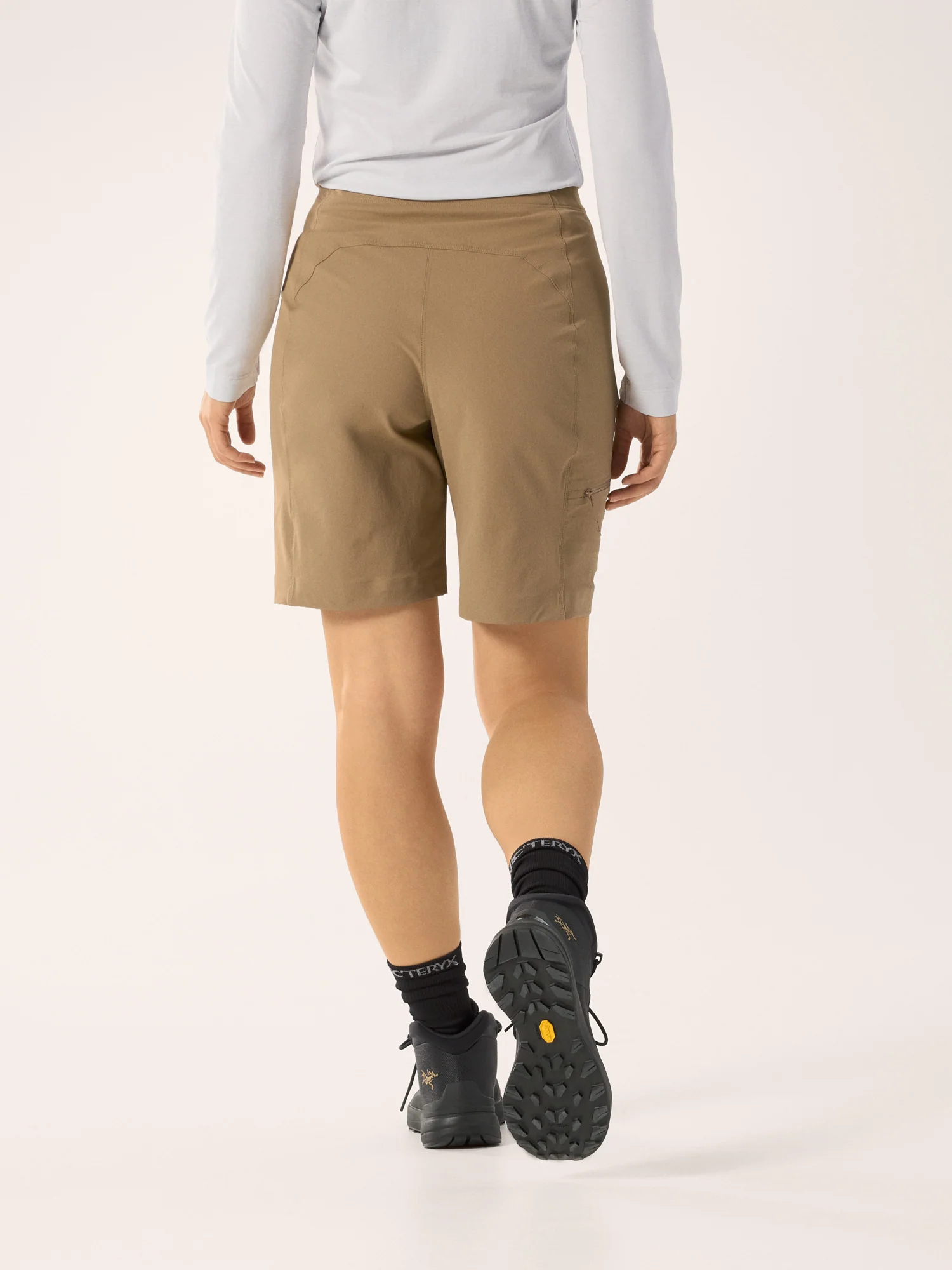 Gamma Short 9" Women's - Image 3