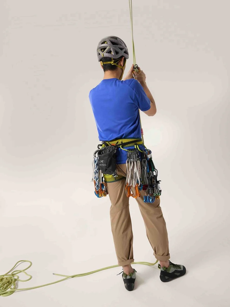 Ion Lightweight Chalk Bag - Image 4