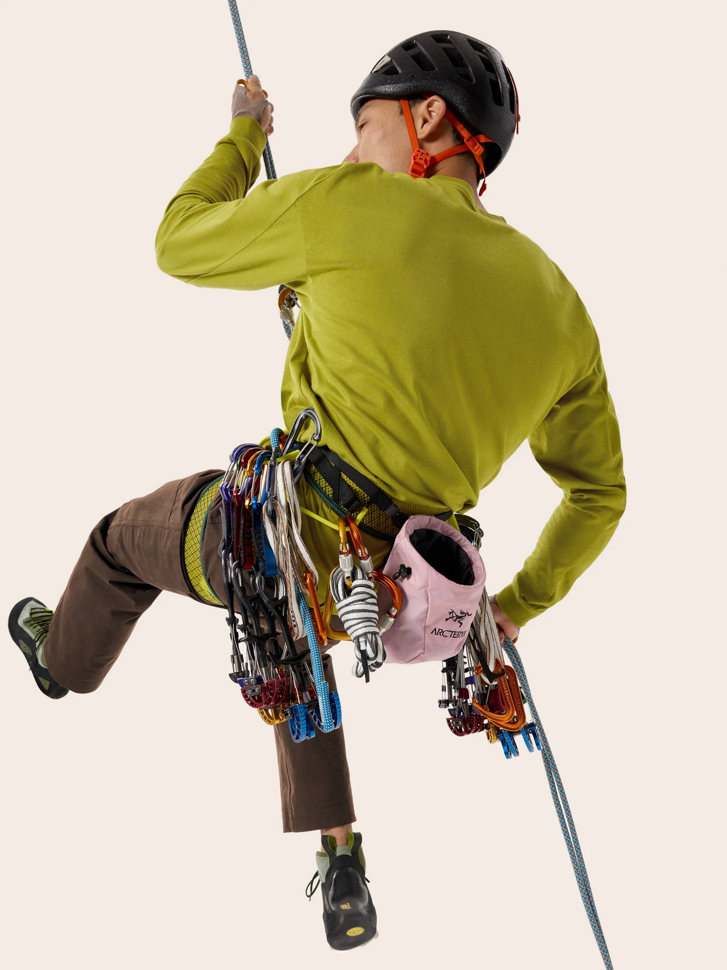 Ion Lightweight Chalk Bag - Image 4