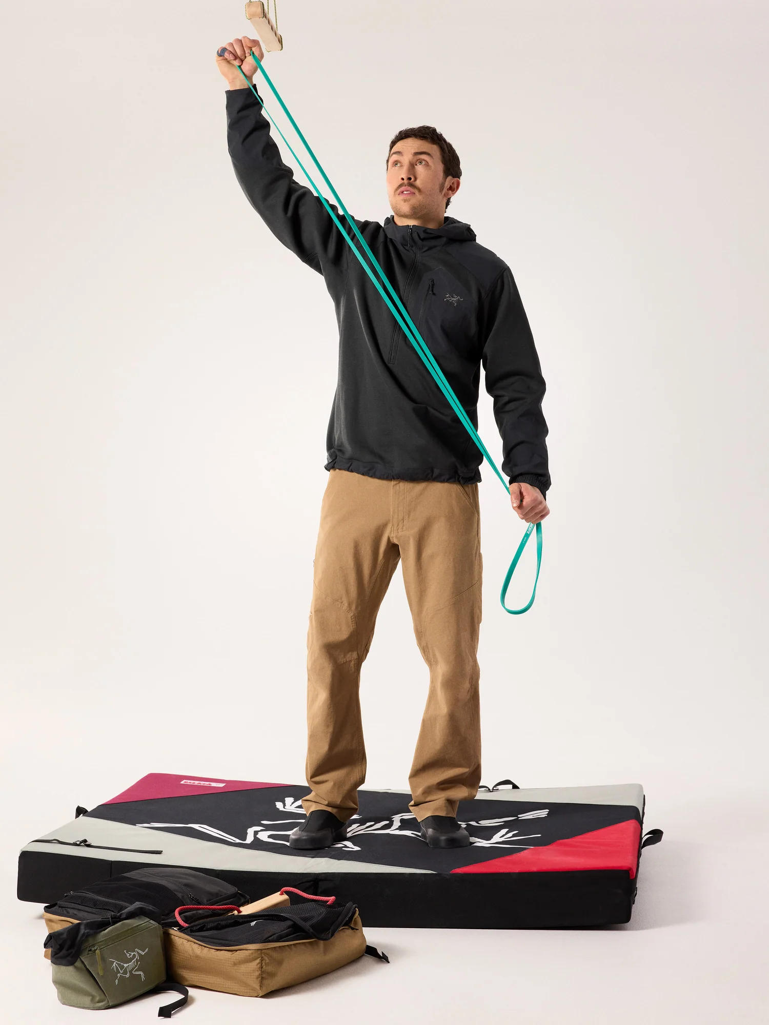 Konseal Pullover Hoody Men's - Image 6