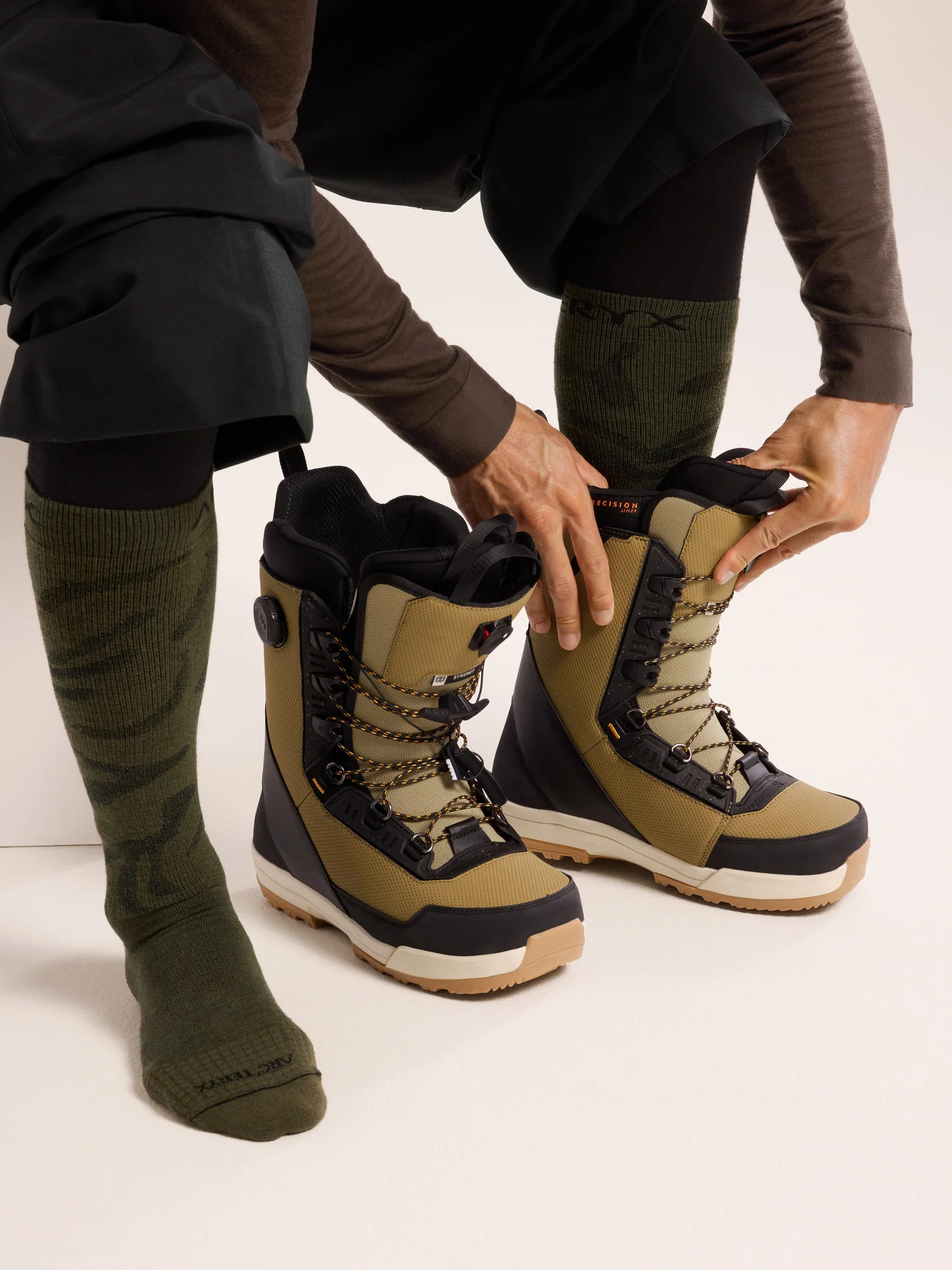 Merino Wool Grotto Ski Sock - Image 6