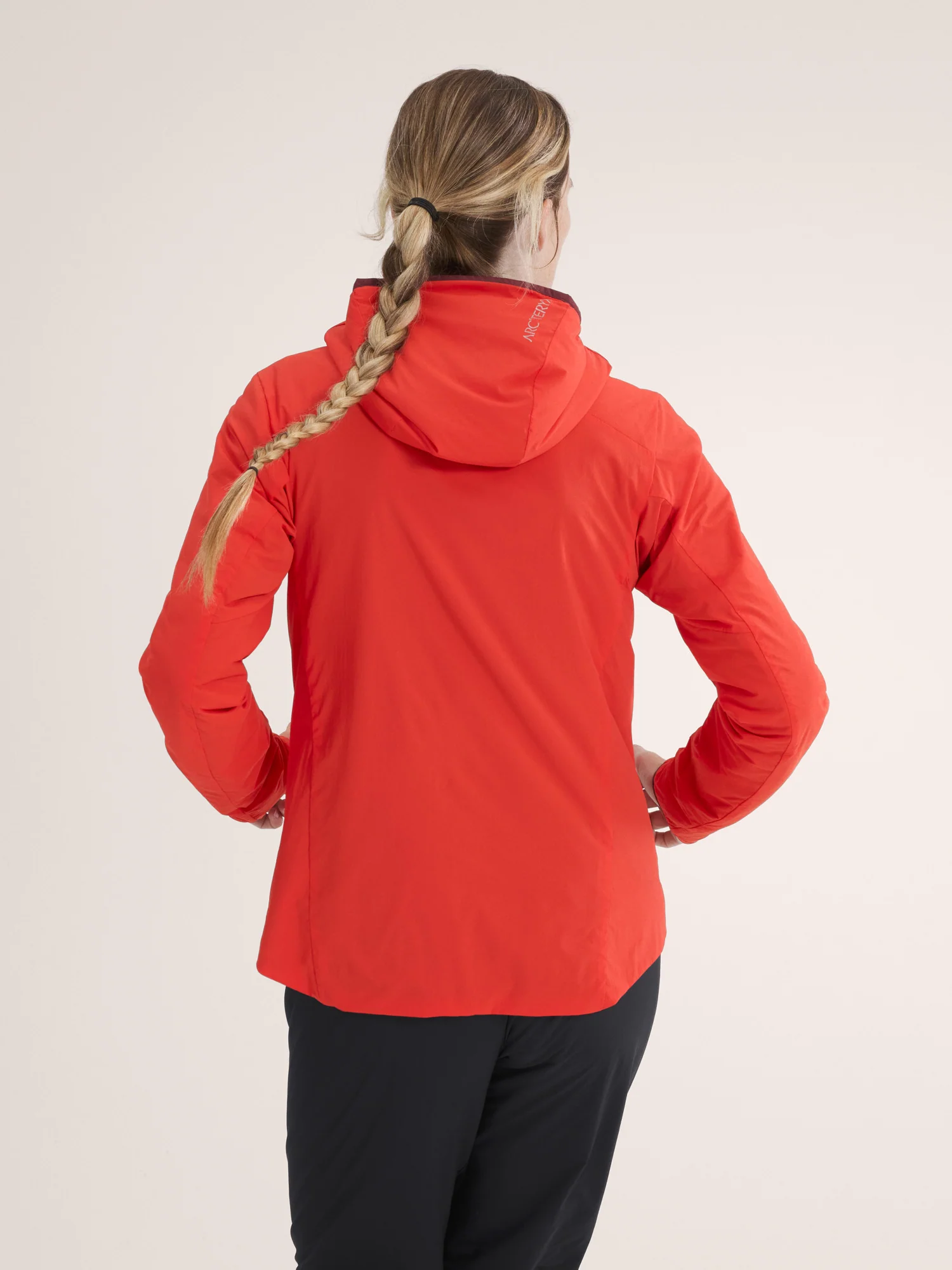 Norvan Insulated Hoody Women's - Image 3