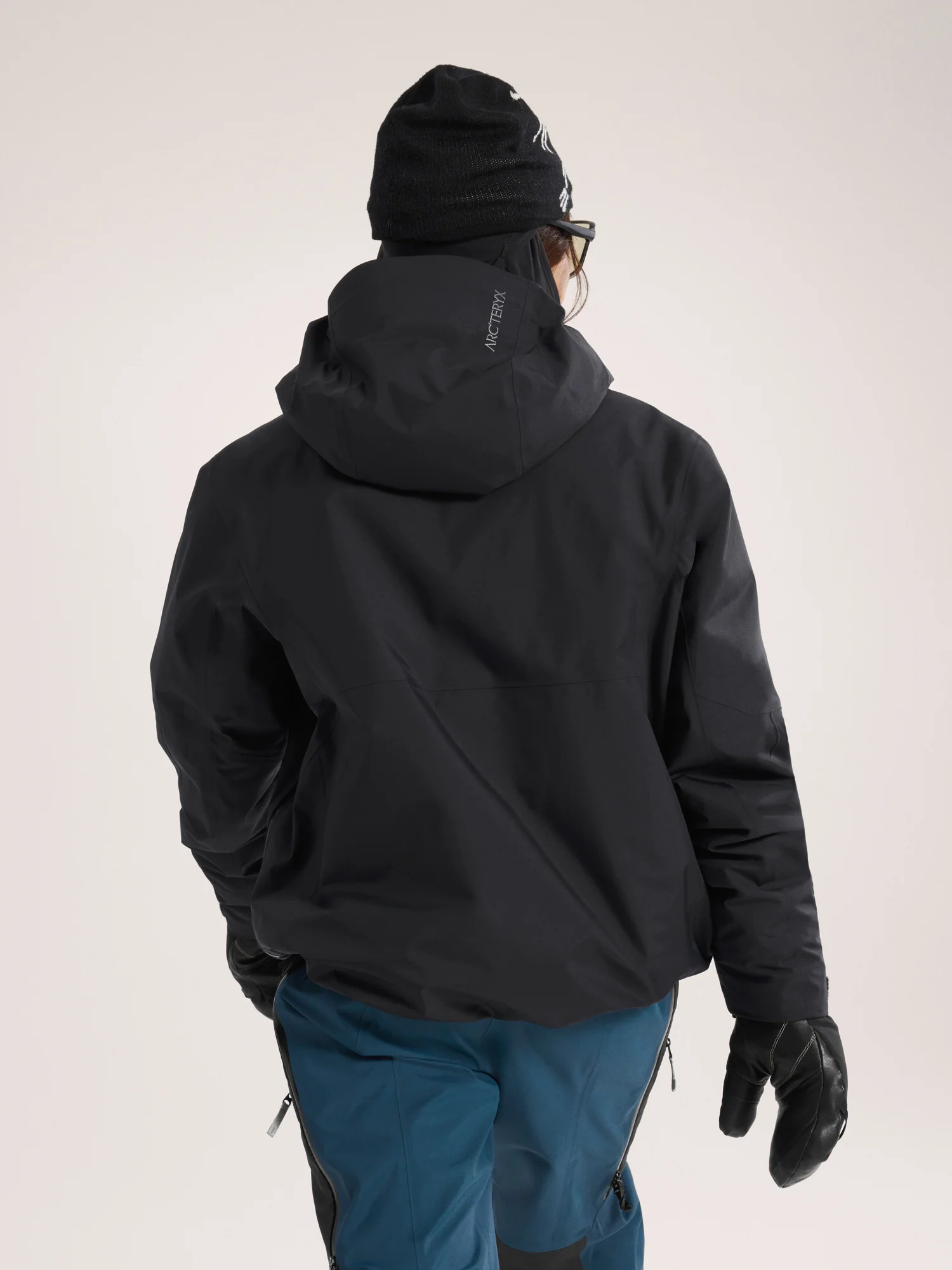 Sentinel Insulated Anorak Women's - Image 3