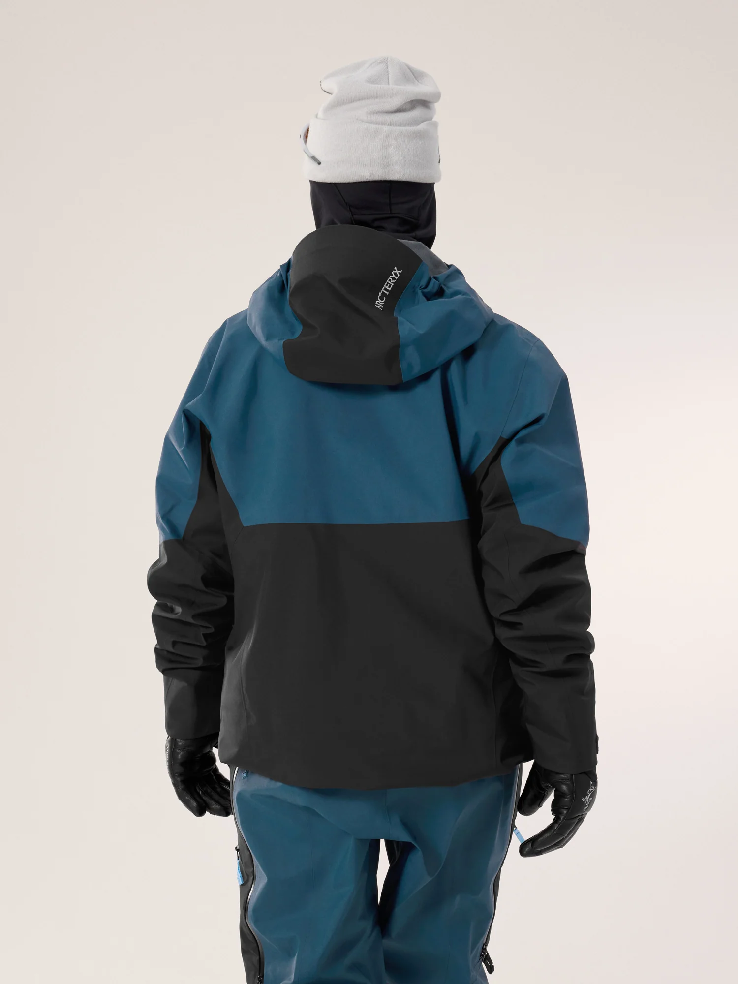 Sentinel Jacket Women's - Image 3