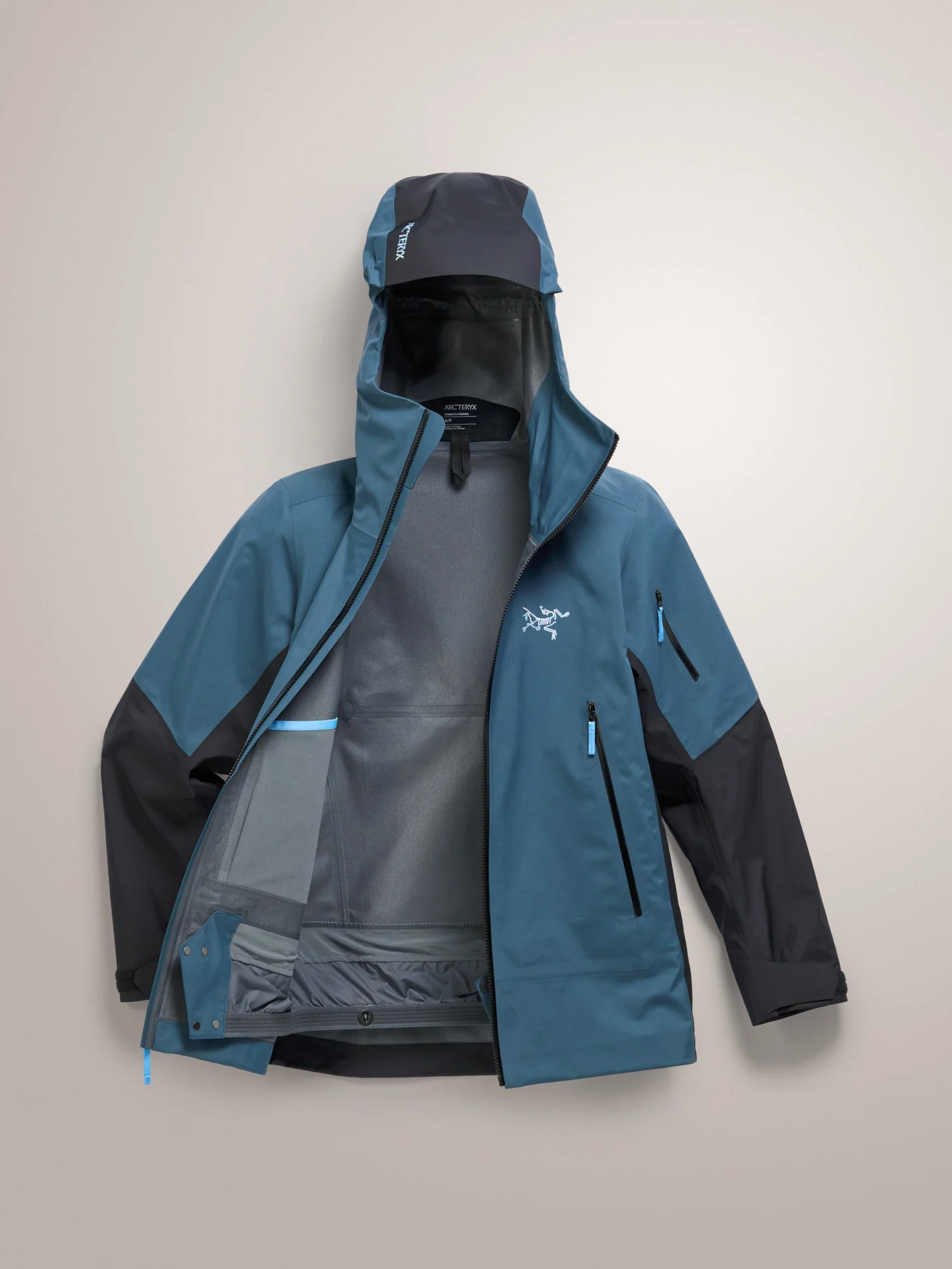Sentinel Jacket Women's - Image 8